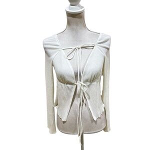 NWT Princess Polly off white tie Tie-Front Blouse stretchy crinkle size 6